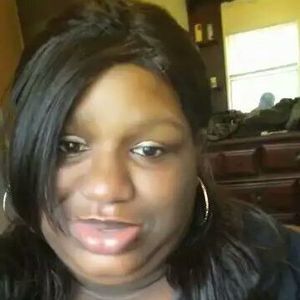 Meet your Posher, Leola